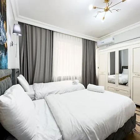 Sisli 6 4 4 Apartment *