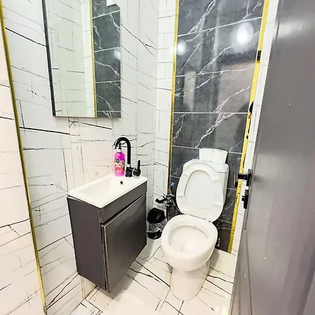 Sisli 6 4 4 Apartment Istanbul