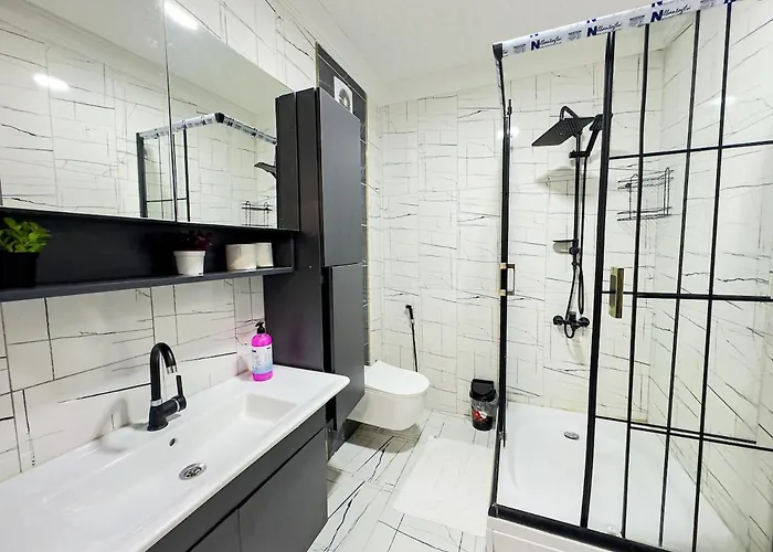 公寓 Sisli 6 4 4 *